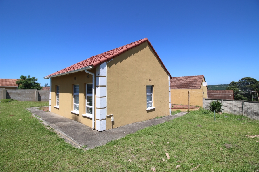 2 Bedroom Property for Sale in Beacon Bay North Eastern Cape